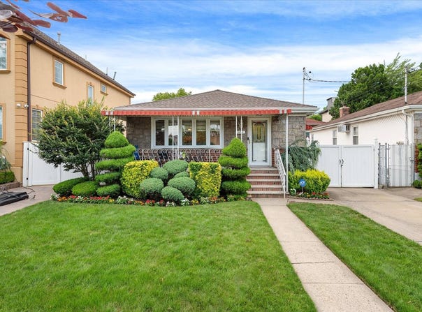 91-23 156th Avenue, Howard Beach, NY 11414