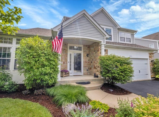 1803 Nashville Lane, Crystal Lake, IL 60014
