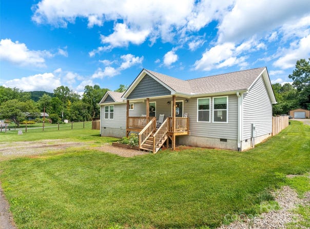 21 Brown Trout Trail, Candler, NC 28715