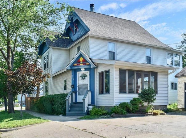 366 Kansas Street, Winona, MN 55987