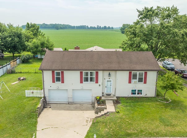 1725 Dover Avenue, Piqua, OH 45356