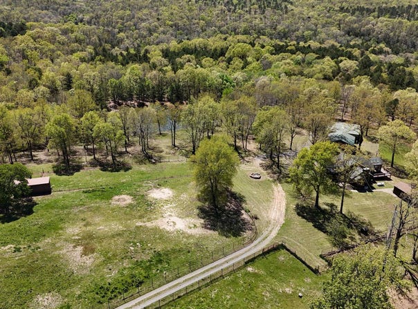 1169 Zachary Lane, Clinton, AR 72031