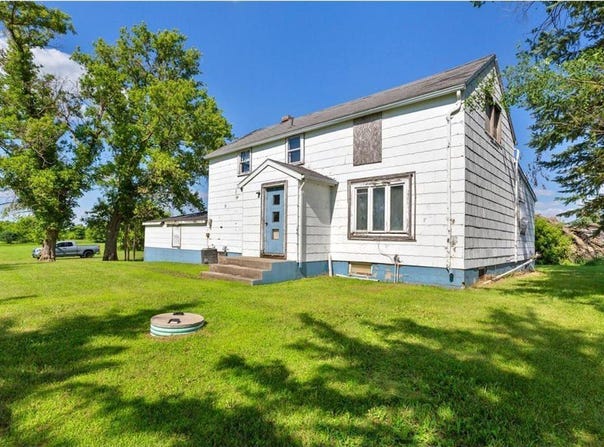 14001 54th Avenue SE, Blooming Prairie, MN 55917