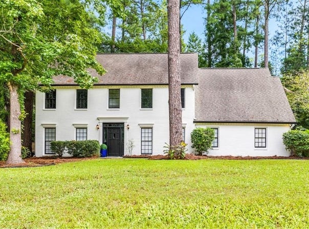 4929 Willow Creek Drive, Woodstock, GA 30188