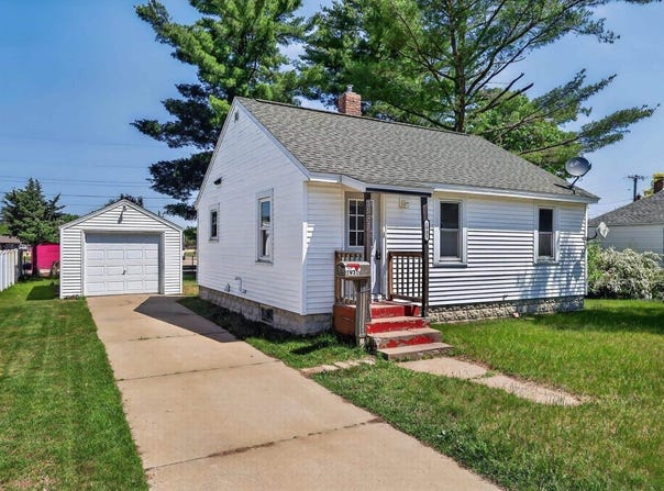 1931 Baker Street, Wisconsin Rapids, WI 54494