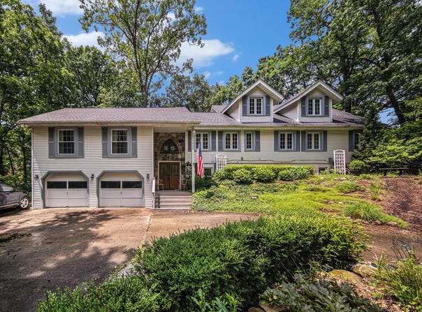 14300 Ridgemont Street, Gregory, MI 48137