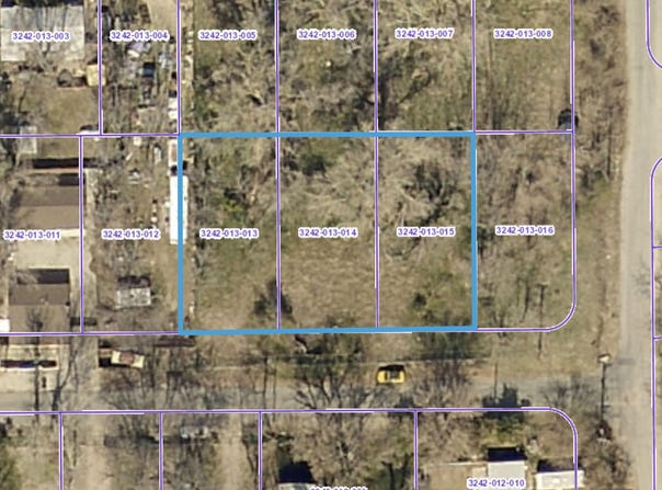 Desswood Drive, Lake Hughes, CA 93532