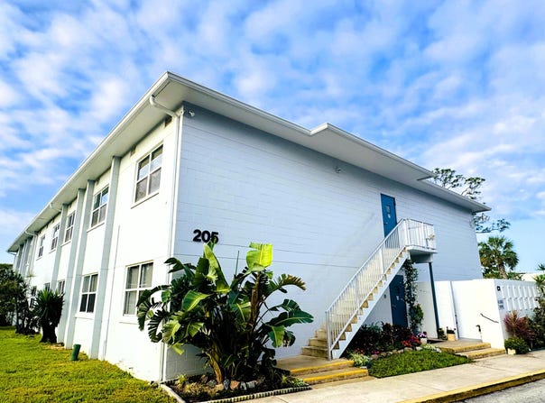 205 Buccaneer Avenue, Merritt Island, FL 32952