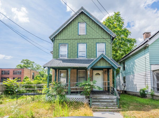 22 Cherry Ann Street, Hamden, CT 06514