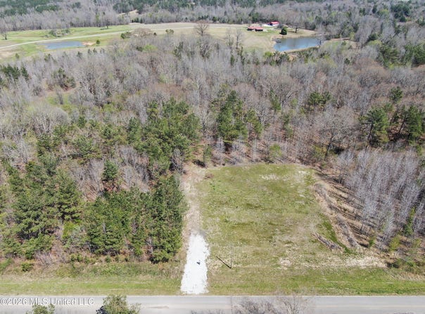 1200 Pottery Road, Michigan City, MS 38647