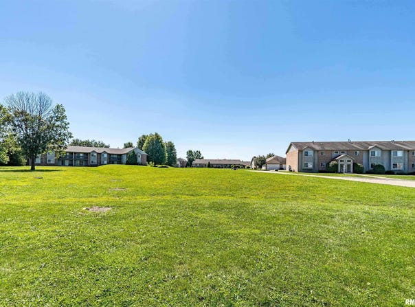 W TULIP Trail, Dunlap, IL 61525