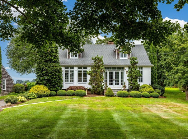 20 Hammock Road, Clinton, CT 06413