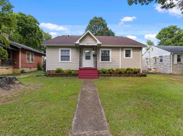 511 Simpson St, Florence, AL 35630
