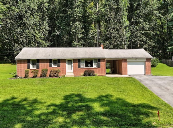 515 HILL CHURCH ROAD, BOYERTOWN, PA 19512