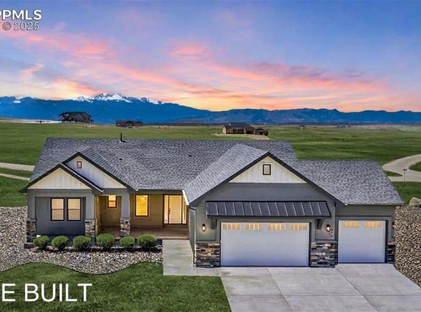 16990 Early Light Drive, Colorado Springs, CO 80908
