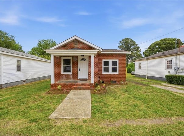 302 N 5th Street, Suffolk, VA 23434