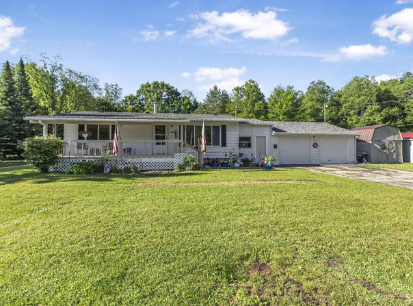 6351 W Sanborn Road, Lake City, MI 49651