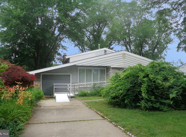 1535 PLEASANT DRIVE, CHERRY HILL, NJ 08003