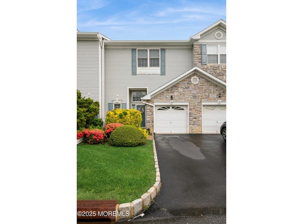 4 Linda Court, South Amboy, NJ 08879