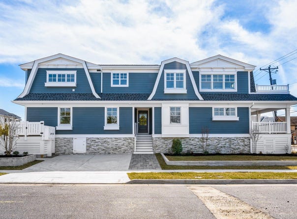 10700 3rd, Stone Harbor, NJ 08247