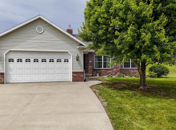 18 West Ridge Drive, Shenandoah, IA 51601