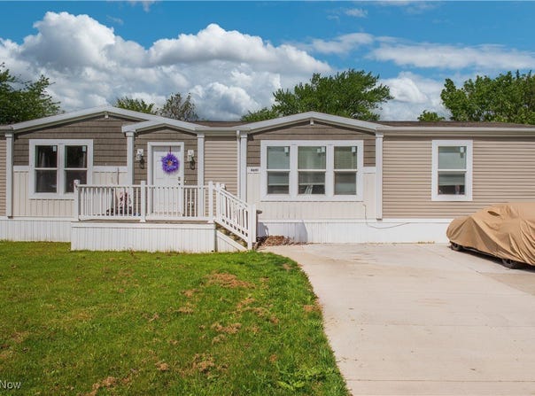 4691 Scenic Drive, Ravenna, OH 44266