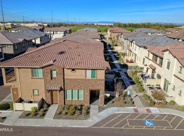 4100 S PINELAKE Way, Chandler, AZ 85249