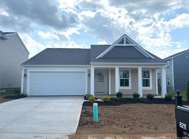 8211 Crescent Cove, Charlestown, IN 47111