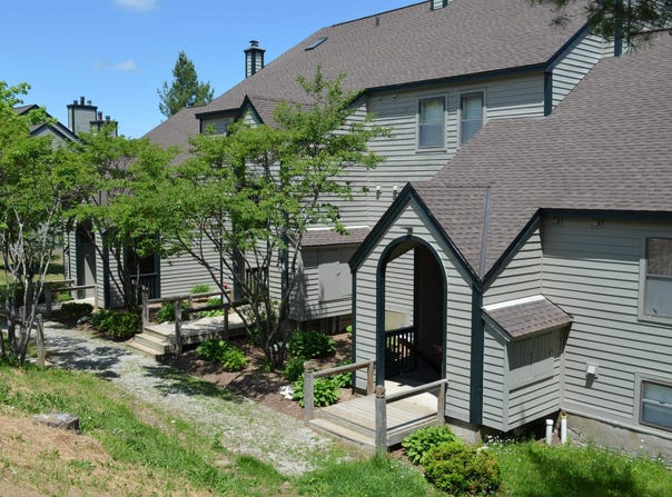 35 White Loop, Ludlow, VT 05149