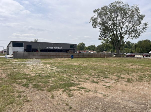 209&211 E Mount Vernon Street, Nixa, MO 65714