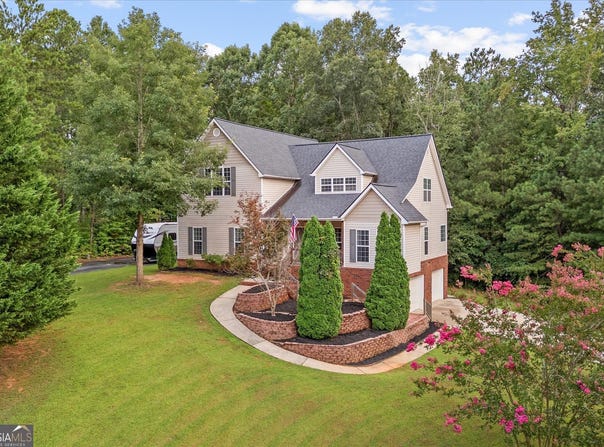 176 Oak Leaf, Carrollton, GA 30116