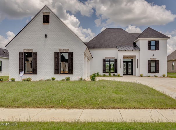 136 Genoa Drive, Madison, MS 39110