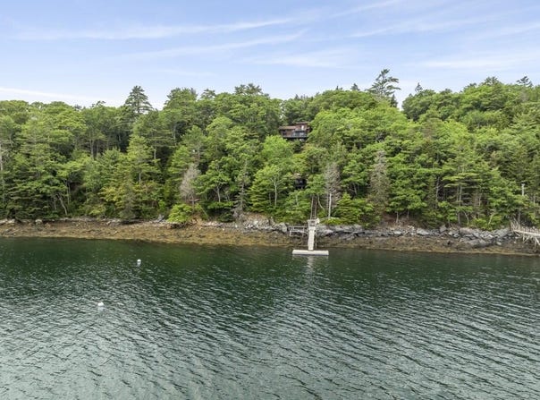 127 Appalachee Road, Boothbay Harbor, ME 04538