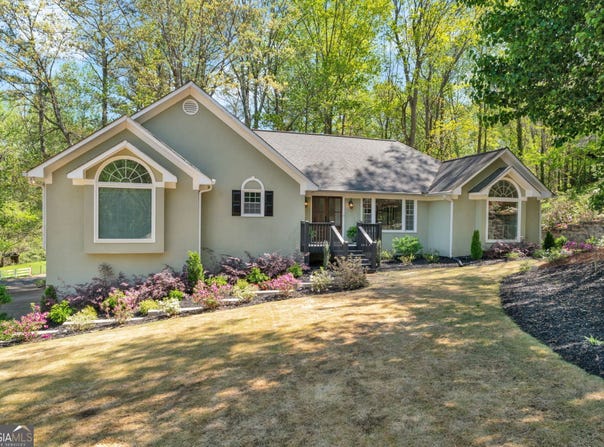 1819 Yorkshire Drive, Woodstock, GA 30189