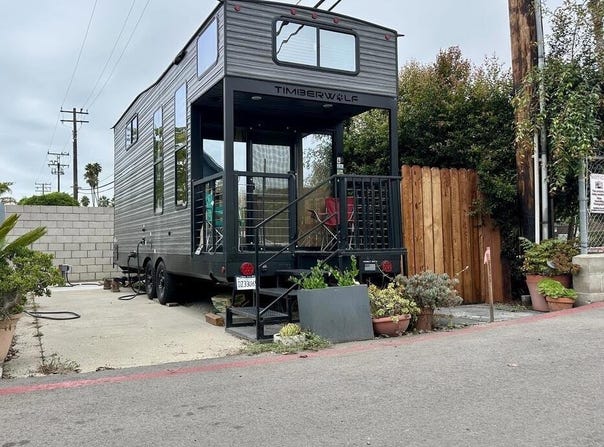4677 Carpinteria Avenue, Carpinteria, CA 93013