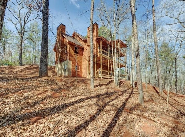 58 Wolf Creek Drive, Mineral Bluff, GA 30559