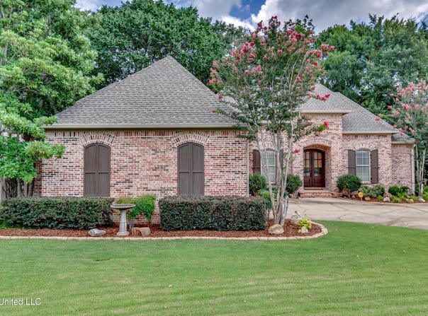215 Carmichael Boulevard, Madison, MS 39110