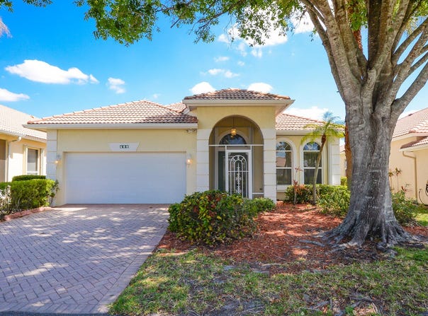 600 NW Lambrusco Drive, Port Saint Lucie, FL 34986