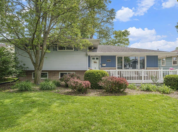 9227 Grace Place, Highland, IN 46322