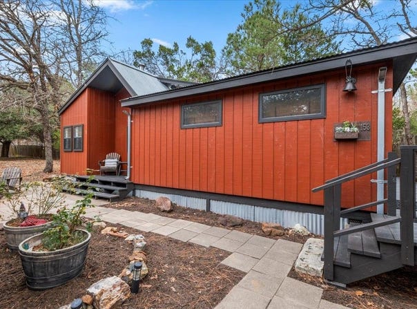 153 Old Wingo Pl, McDade, TX 78650
