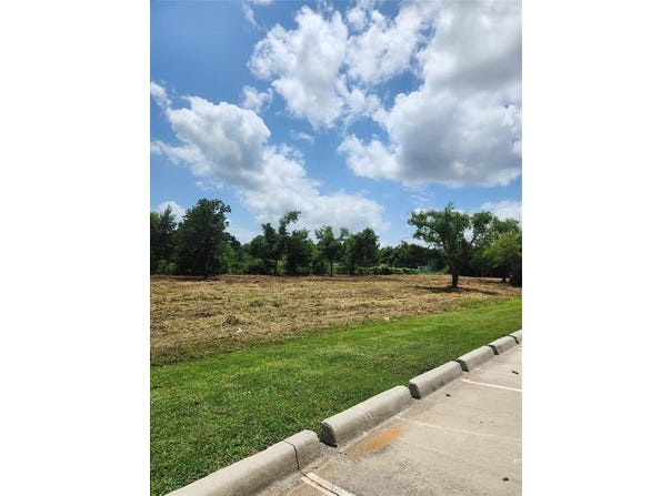 6309 Joplin Road, Arlington, TX 76060