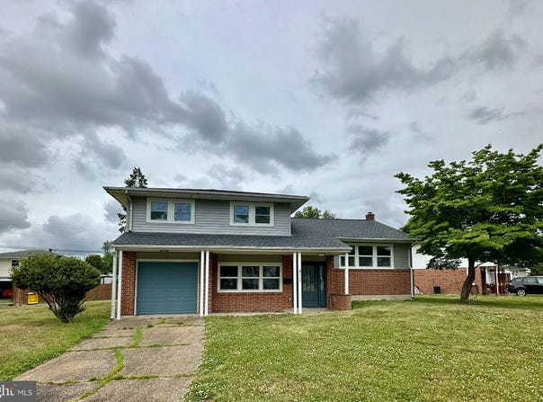 872 WESTVIEW Terrace, DOVER, DE 19904