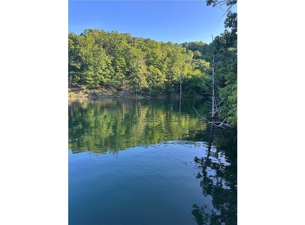 County Road 152 and County Road 1524 lot: T 2, Eureka Springs, AR 72632
