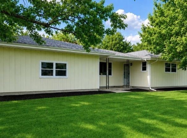 603 Kenneth Street, Heyworth, IL 61745