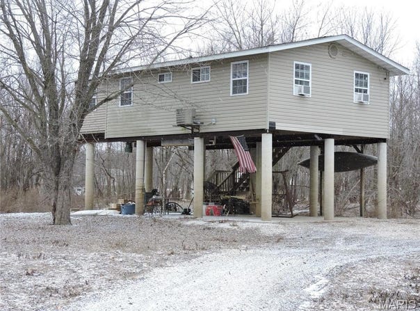 17 Martone Street, Elsberry, MO 63343