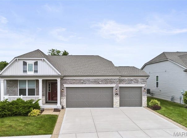 140 Alta Mira Court, O'Fallon, MO 63368