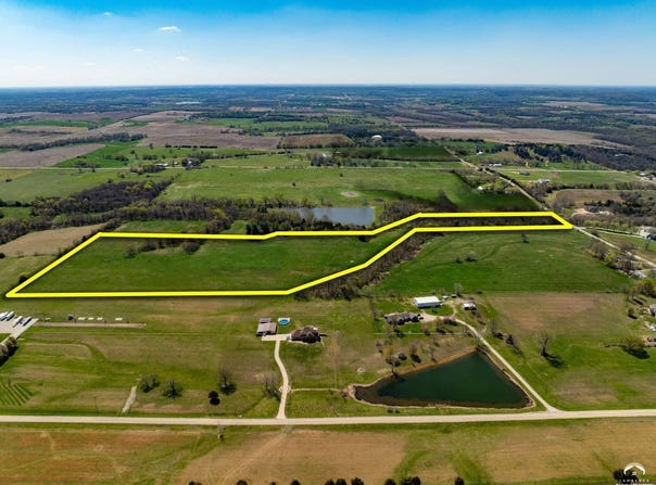1036 E 1700 Road, Lawrence, KS 66046