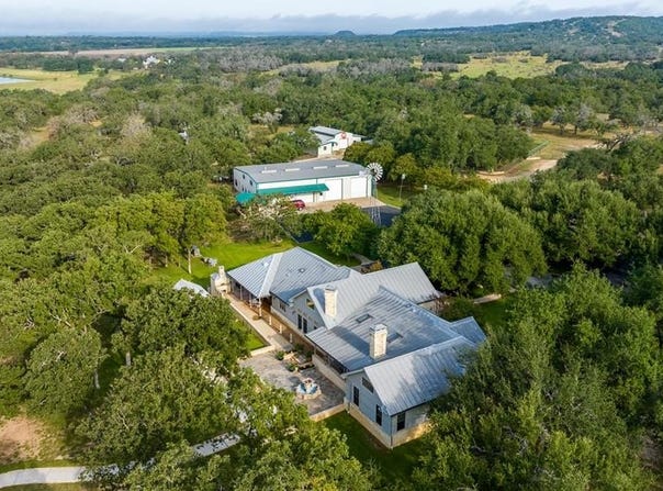 1293 Sultemeier-Moellering Rd, Fredericksburg, TX 78624