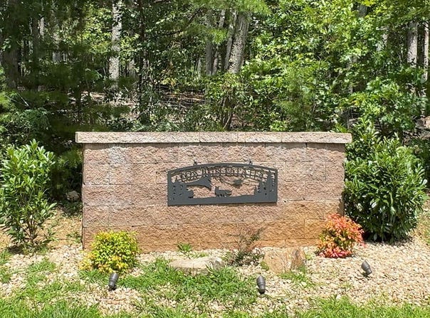 FOX RUN LN, WAYNESBORO, VA 22980