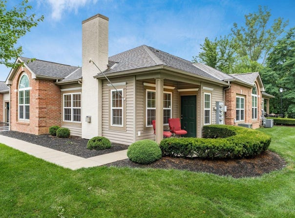 232 Alexander Lawrence Drive, Pickerington, OH 43147